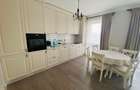 Inchiriez apartament prima universitatii, 2camere+living cu bucatarie open space, 2 bai - 2