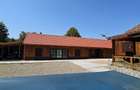 Casa vanzare la Zece Hotare cadru montan pitoresc 3.900 mp intravilan
