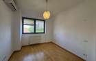 Apartament cu 4 camere semidecomandat în Capitale - 14