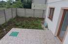 Casă cu 5 camere cu Teren 200 Mp în Berceni - 3