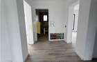 Casă cu 7 camere cu Teren 349 Mp în Păulești - 14