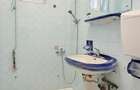 Casă individuală cu 4 camere cu Canalizare în Central - 6