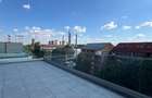 Apartament cu 3 camere decomandat în Vitan - 3
