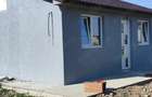 Casă cu 2 camere cu Teren 500 Mp în Central - 1