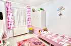 Apartament cu 3 camere decomandat în Tractorul - 11