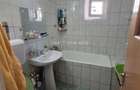 Apartament cu 3 camere semidecomandat în Teiul Doamnei - 10