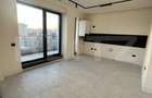 Penthouse cu 4 camere decomandat în Decebal - 8