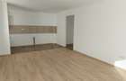Apartament cu 2 camere semidecomandat în Tractorul - 4