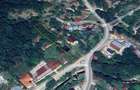 Casă cu 3 camere cu Teren 1224 Mp în Central - 1