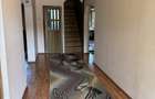 Vand casa sau schimb cu apartament cu 2 camere in Falticeni - 3