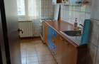 Apartament cu 3 camere decomandat în Drumul Sării - 8