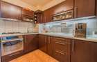 Apartament cu 4 camere semidecomandat în Răcădău - 22