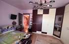 Apartament cu 3 camere semidecomandat în Reșița - 2