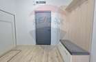 Apartament cu 2 camere decomandat în - 8