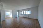 Apartament cu 4 camere decomandat în Sud - 1