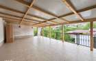 Casa complet renovata, terasa spectaculoasa, zona linistita Deva, str - 4