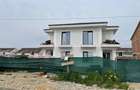 Duplex cu 4 camere cu Canalizare în Moșnița Nouă - 2