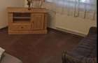Apartament 3 camere, la parter in Slanic Moldova - 1