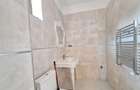 Casă cu 7 camere cu Teren 155 Mp în Domnești - 9