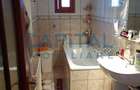 Casă individuală cu 3 camere cu Canalizare în Central - 2