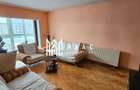 Apartament cu 3 camere semidecomandat în Central - 1