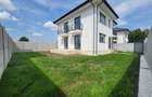 Casă individuală cu 4 camere cu Canalizare în Tunari - 3