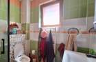 Casă cu 7 camere cu Teren 500 Mp în Dâmbul Rotund - 5
