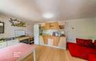 Casă cu 4 camere cu Teren 760 Mp în Grădiște - 8