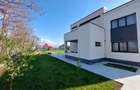 Casă cu 4 camere cu Teren 1440 Mp în Moara Nica - 2
