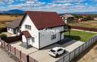 Casă individuală 4 camere | 648 mp teren | Sânpetru