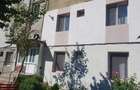 Apartament 2 camere decomandate,et.1,centrala ,zona Penny Vulcan 29 000 euro neg. - 7