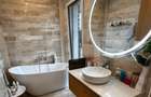 Apartament cu 5 camere semidecomandat în Bună Ziua - 15