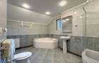 Apartament cu 3 camere decomandat în Central - 8