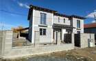 Duplex cu 4 camere cu Canalizare în Moșnița Nouă - 2