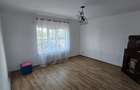 Inchiriez casa 4 camere singur in curte, acces auto - 3