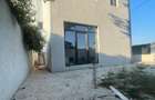 Casă cu 5 camere cu Teren 220 Mp în Apărătorii Patriei - 13