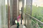 Apartament cu 3 camere decomandat în P-ța Victoriei - 54