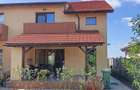 Casă cu 5 camere cu Teren 310 Mp în Moșnița Nouă - 1