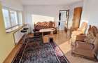 Apartament cu 2 camere decomandat în Calea București - 2