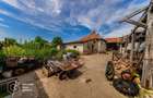 Casă cu 4 camere cu Teren 1462 Mp în Cermei - 9
