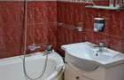 Inchiriez apartament 2 camere zona Piata Mare et4/4 55 mp.