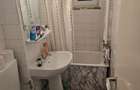 Proprietar, vand apartament 2 camere semidecomandat, situat la et 4 din 4. - 7
