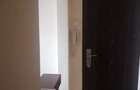 Apartament cu 2 camere decomandat în Valenta - 3