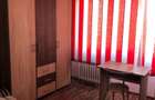 Garsoniera in bloc mixt langa metrou Gorjului, Militari - 1