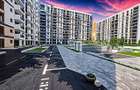 Spatiu comercial de inchiriat + terasa 73 mp langa intr-un complex S - 8