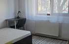 Inchiriez apartament cu 3 camere , decomandat , zona Canta bariera Comat. Etaj 1 4. 1 baie, 1 ba - 7