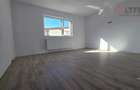 COMISION 0! Apartament cu 3 camere decomandat la casa in Turnisor - 5