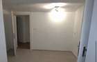 Vand apartament central Balcescu la curte