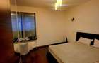 Apartament cu 3 camere decomandat în Văcăresti - 4