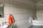 Casa de vanzare, 7 Noiembrie - 1